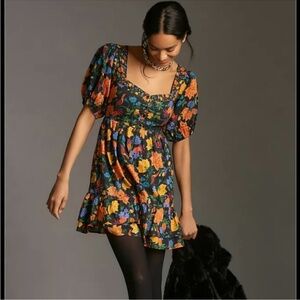 Farm Rio Black Short-Sleeve Sweetheart Floral Mini Dress.